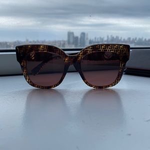 FENDI FF SUNGLASSES